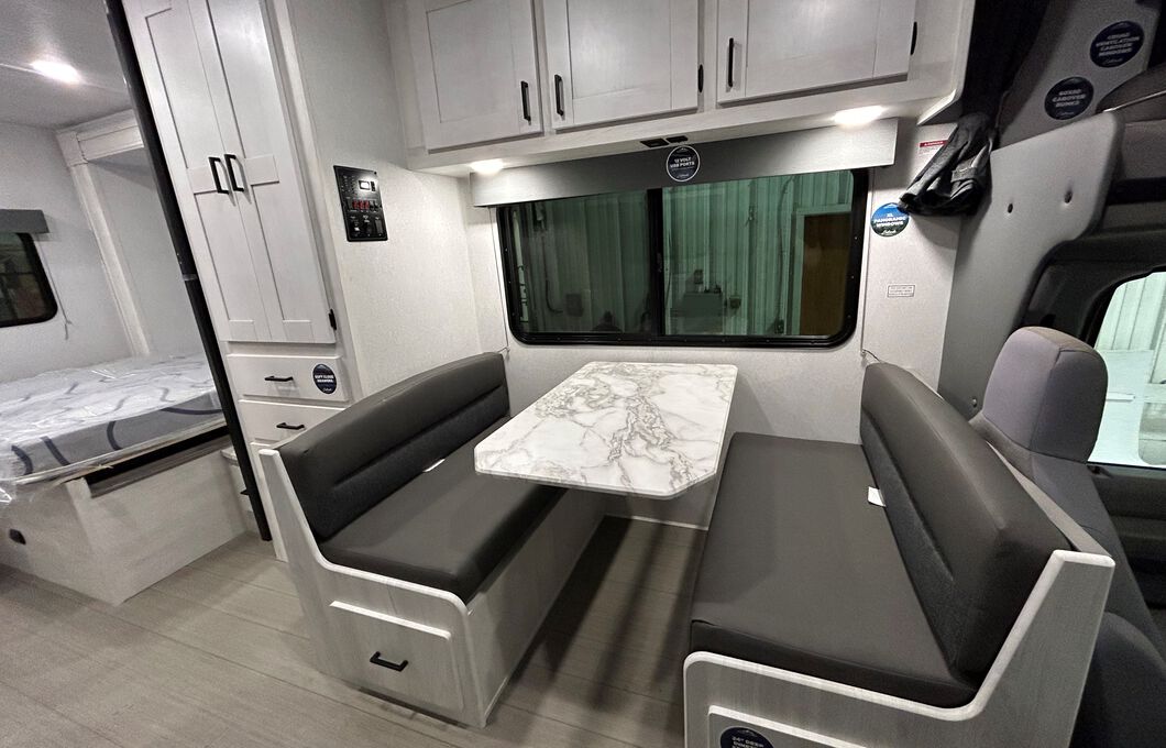 2024 EAST TO WEST RV ENTRADA 2200S*23, , hi-res image number 3